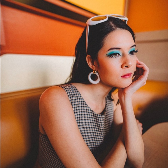 Meet your Posher, Jaenna marie - Picture 5 of 6